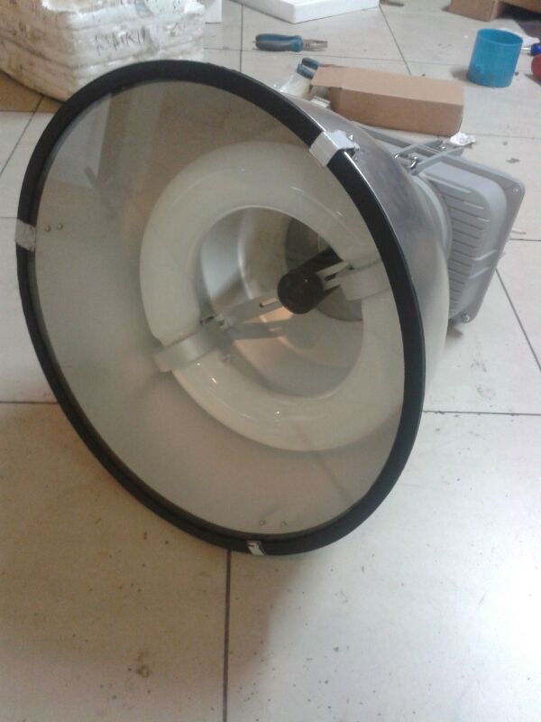 Lampu Industri LVD 200 Watt